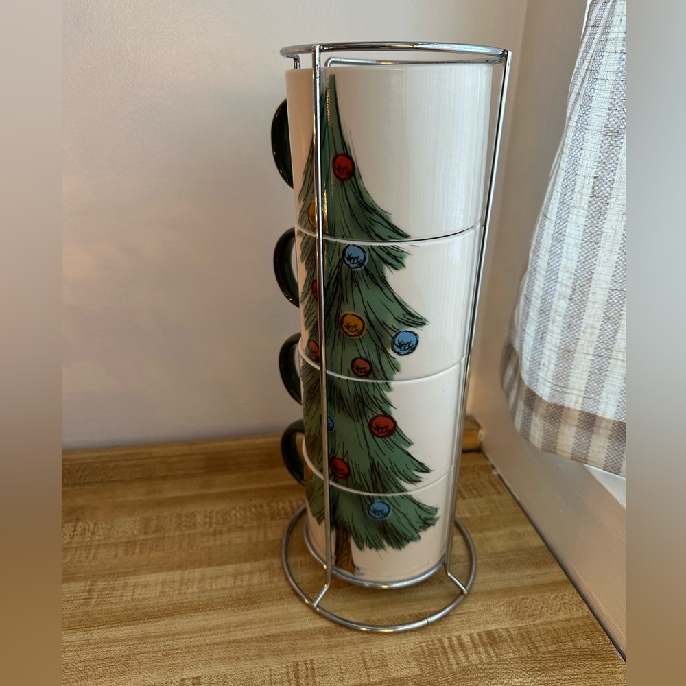 Holiday Tree Stacking Mugs Set - Picture 2 of 3